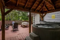 Mountain views ⛰️ 5 min to trails, waterfall & river