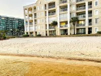 Large Condo located in a quiet area on Terry Cove with Marina boat slip / dock. Hotels near Perdido Dunes
