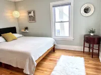 ✧ Bright East Side 4BR ✧ Walk Downtown & Track ✧