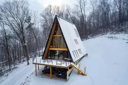 Diamond View PA: A-Frame~Hot Tub~Sauna~Panoramic Mountain Views