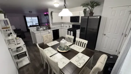 Welcome to Innovators Home Broken Arrow with Large Driveway