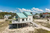 100 Steps to the Gulf -Soaring Ceilings, Beams, Contemp, Free Lighthouse Passes