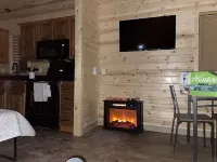 Mt Lemmon Summerhaven Pet Friendly Cabin 15