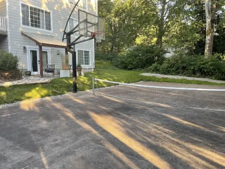 Spacious home apartment in park like setting Отели рядом с Аэропорт Беллинэм