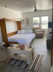Lovely rental within minutes from downtown. Unit B