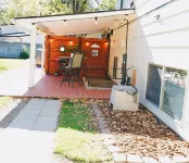 A Charming 1-bdrm basement apt in the CENTER of Boise. Pet friendly!
