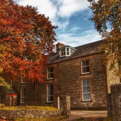 No.2 The Old Convent Hotel berhampiran The Clansman Centre