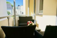 2. O.GUpper deck" Hotels in Warnemünde