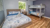 Cozy Newly Renovated Cabin. Family Friendly. Lake Access!