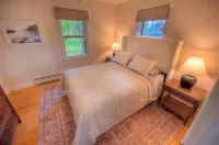 4 Season Lake - Friend & Family Gatherings: Snowmobiling, Fishing, ATV & More!!