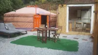 Unique Mongolian Yurt , romantic, secluded with private pool,  sleeps 5 , wifi,