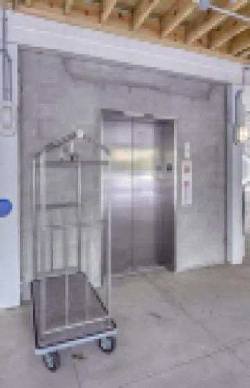 No Cleaning Fee - Condo With Waterfront Pool/Beach