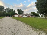 Spacious Country Home - uniquely located for great family fun