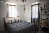 Restful  and Quaint Cottage