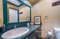 2Bed/2Bath Villa by Golf Course