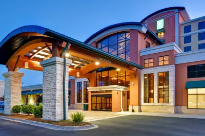 Embassy Suites by Hilton Savannah Airport Hotel dekat Georgia Tech Savannah