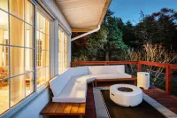 Heated Pool, Hot Tub & Mountain Views on 15 Acres! New Listing Special!