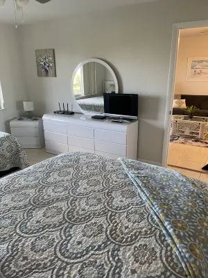 Ocean village peekaboo view