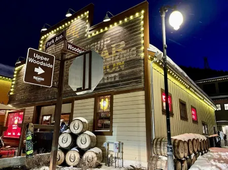 Deer Valley Empire Pass Ski-in Ski-out Luxury Property Отели рядом с достопримечательностью «Дир-Вэлли»