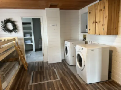 Guesthouse Farm Stay Near the Madison River!