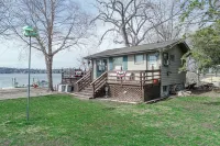 Dual Lake Houses on Mineola Bay