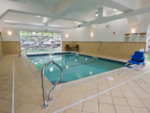 Hampton Inn & Suites Berkshires-Lenox Hotels in Lenox