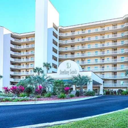 Bright, Modern & Beach Front. Amazing Gulf Views! Beach Retreat @ Sterling Sands