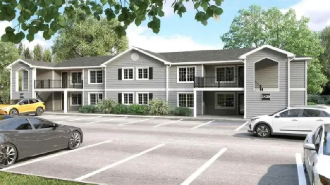 Walking distance to KSU Stadium