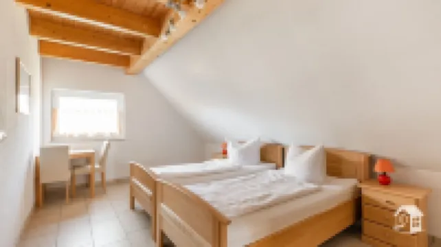 300 m to the white sand beach, 150 m² living space, WLAN, great value for money