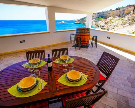 The Tri Scogghi アウグスタのホテル