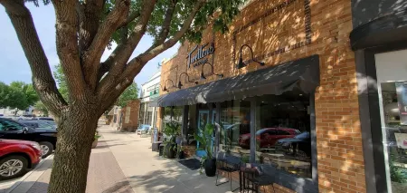 1910 Historic Hill Avenue Home