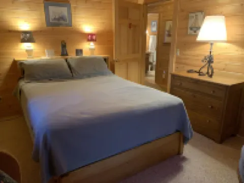 Island log home in Maine with ocean views