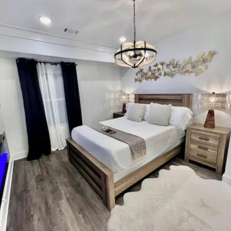 Glamorous Hideaway
