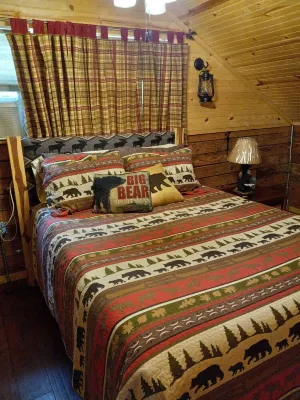 Rustic log cabin in the woods with great sunset views