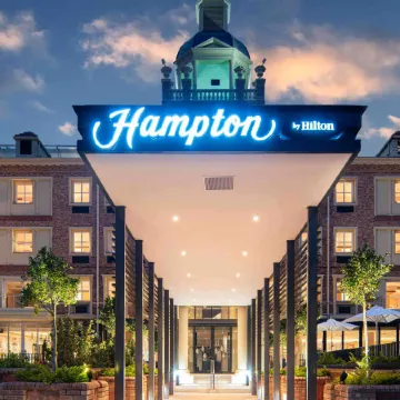 Hampton by Hilton Sandton Grayston
