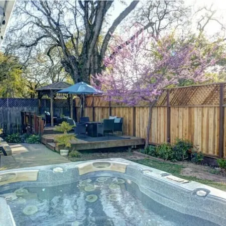 Heart of Wine Country, Cute Cottage w/Hot Tub
