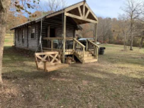 Little Dreamer log cabin