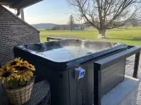 Peaceful getaway  centrally located just min. from Madison and Belterra casino.