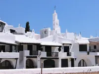 3min. Walk to the beach, Villa Bini Perla, sea view, sunny, quiet location Hotels in Binibeca