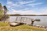 Stylish 3Br Lakefront Home on Kerr Lake