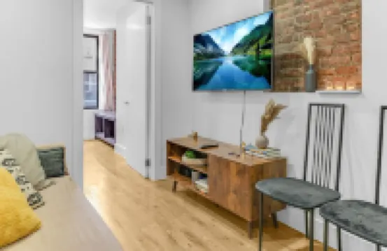 Charming Nolita / Lil Italy 2 Bedroom