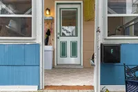 🌅🎢Bungalow 1 block to boardwalk on 4th st!