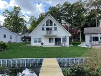 Wampler's Lake Cottage Hotels in Lenawee County