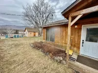 Stylish Mountain Retreat: Hot Tub, Fire Pit, Whiteface Views!