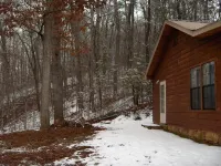 3-Bedroom 3-Bath Cabin 6 Minute Drive to Harrah's Casino - 1 GIG Internet Hotels in Qualla