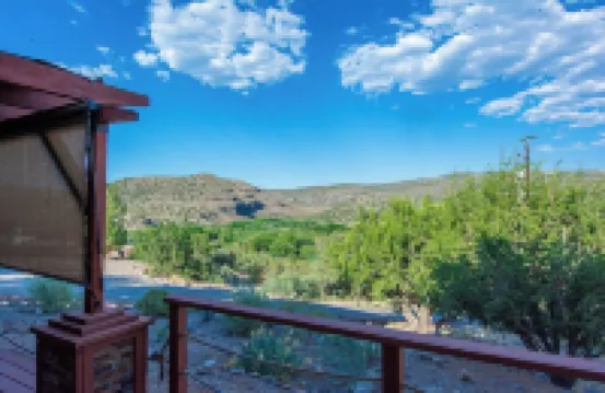 Stargazer Cottage Near Sedona • Pool • Hot Tub • King Bed