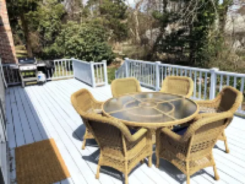 Private Cape Rental 1 Mile from the Beach!