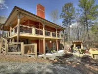 Mins to Blue Ridge Fire Pit Fully Fenced Backyard Perfect for Pets WineriesClose