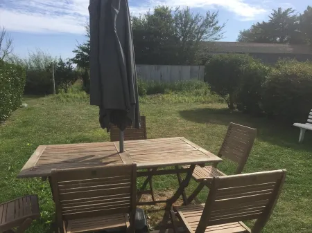 Belle Ile en Mer Bright house with garden, Bangor