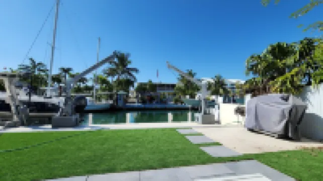 Islamorada Keys Waterfront Heated Pool Hottub Luxury Canal Home w Private Dock
